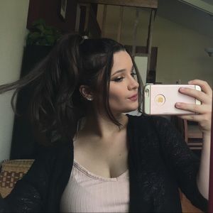 Meet your Posher, Mariana